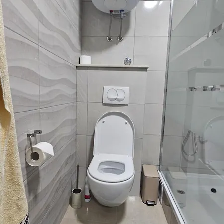 Appartamento Haven Bay Rogotin